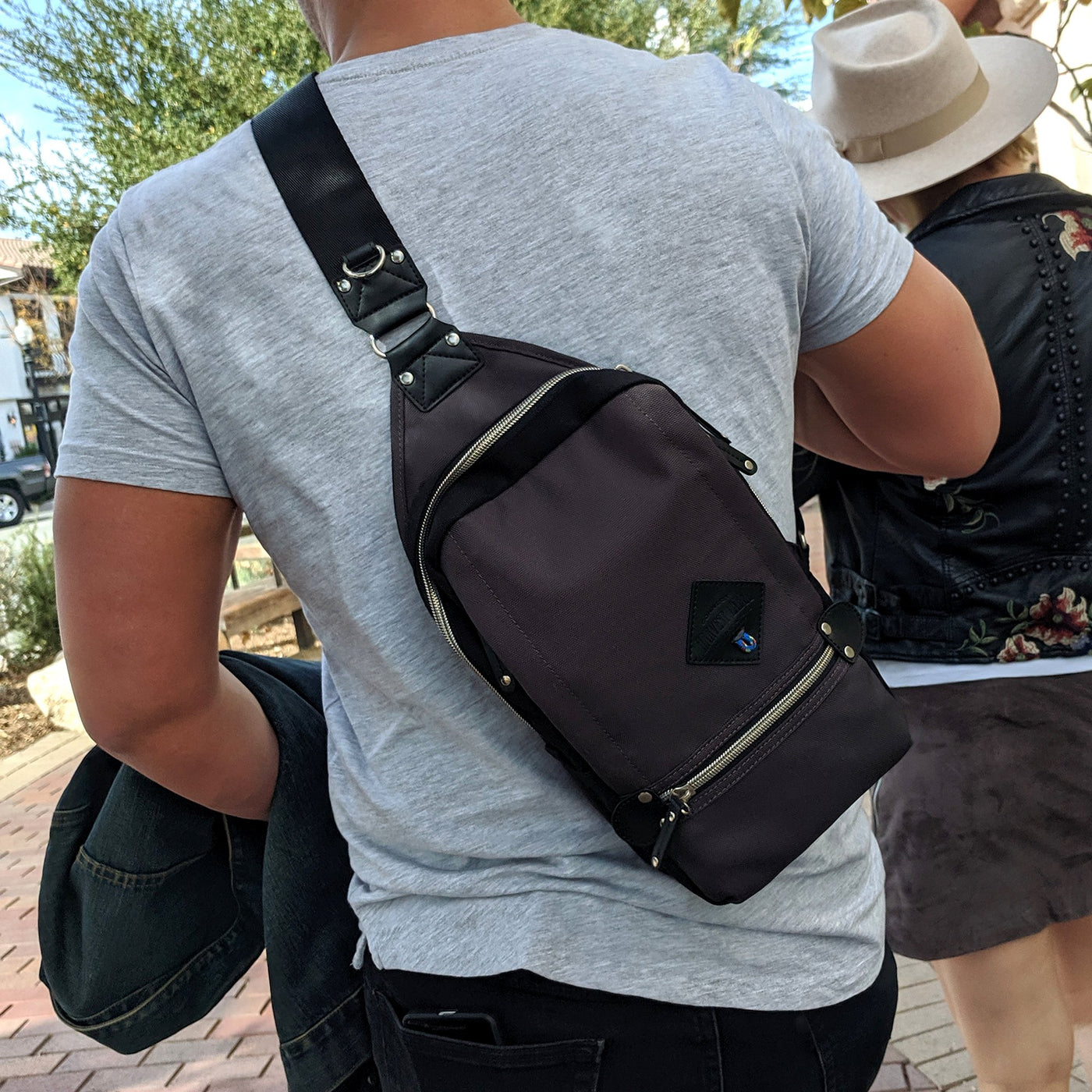 SLING PACK PRO